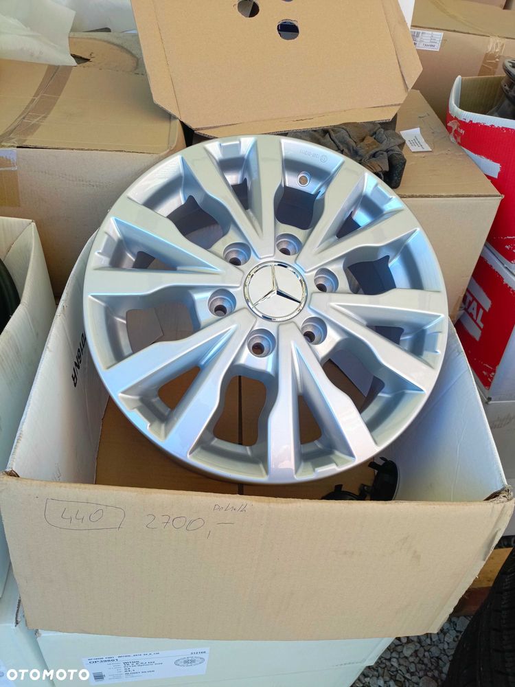 Nowe felgi aluminiowe Mercedes Sprinter 6x130 et54 6,5jx16 - 3