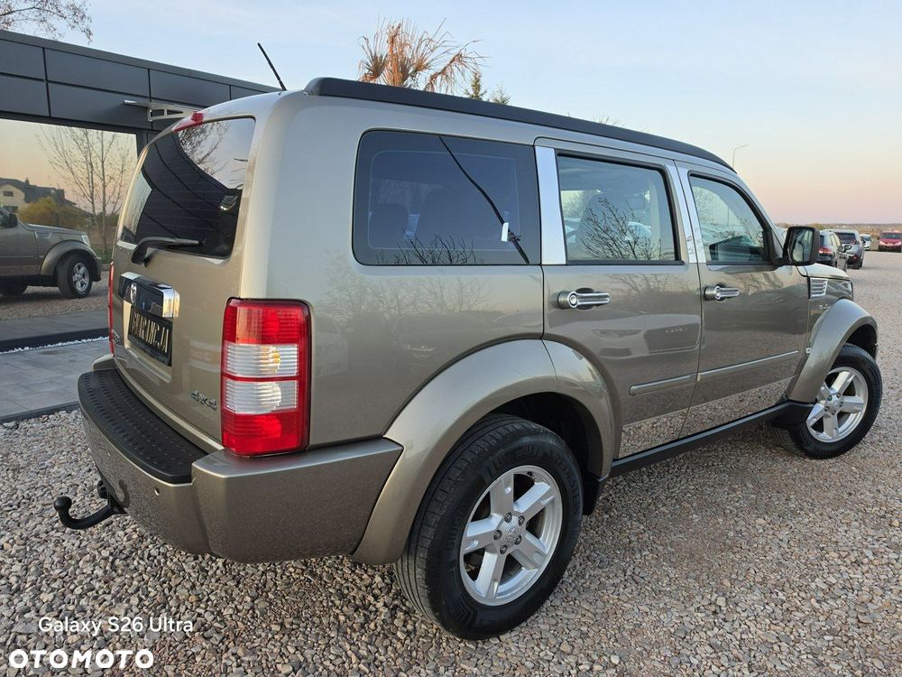 Dodge Nitro - 20