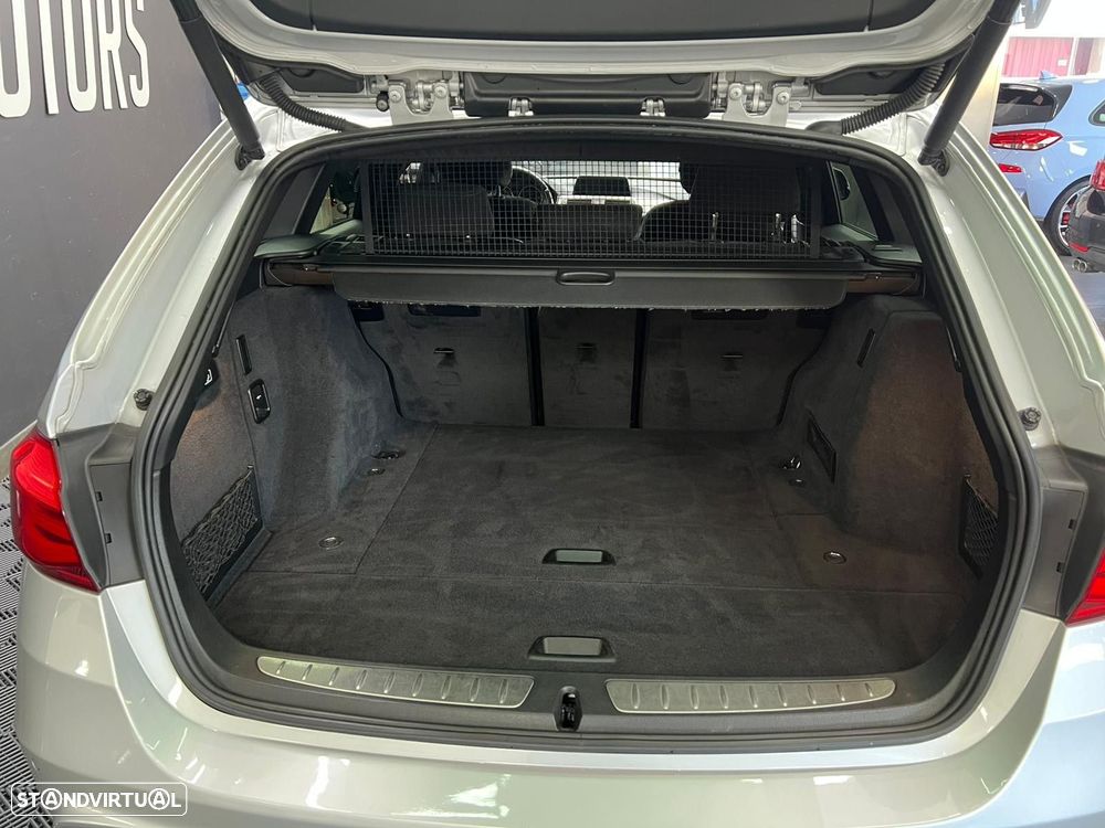 BMW 318 d Pack M Auto - 10