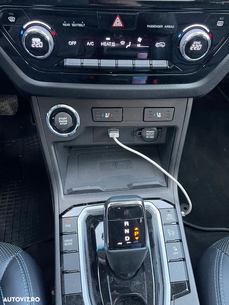 SsangYong Korando E-Motion Titanium Plus - 11