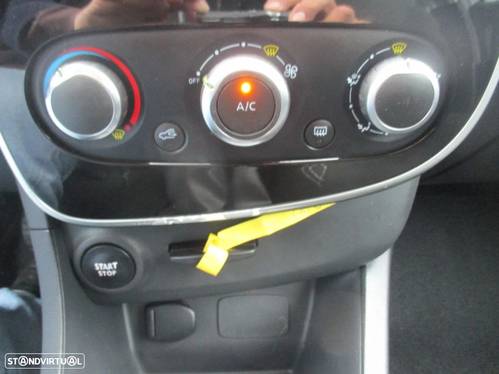 Renault Clio 0.9 TCe Limited - 20