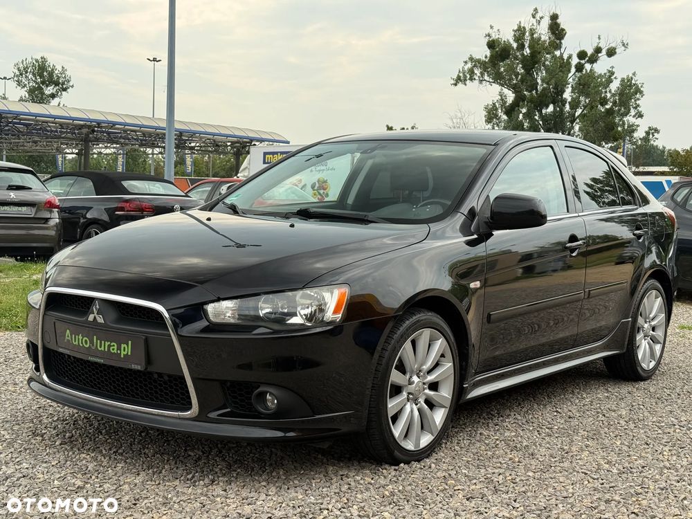 Mitsubishi Lancer - 2