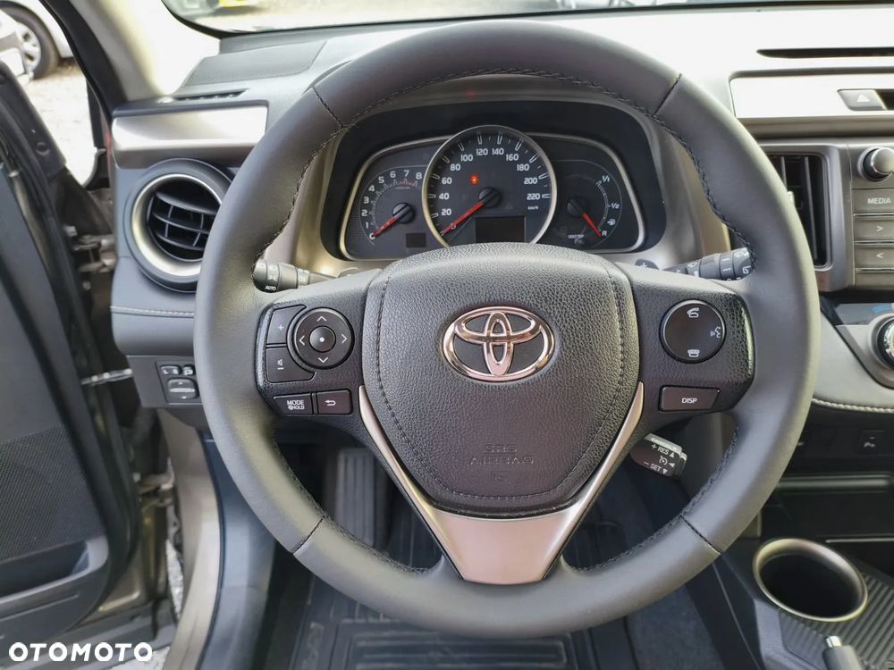 Toyota RAV4 - 33