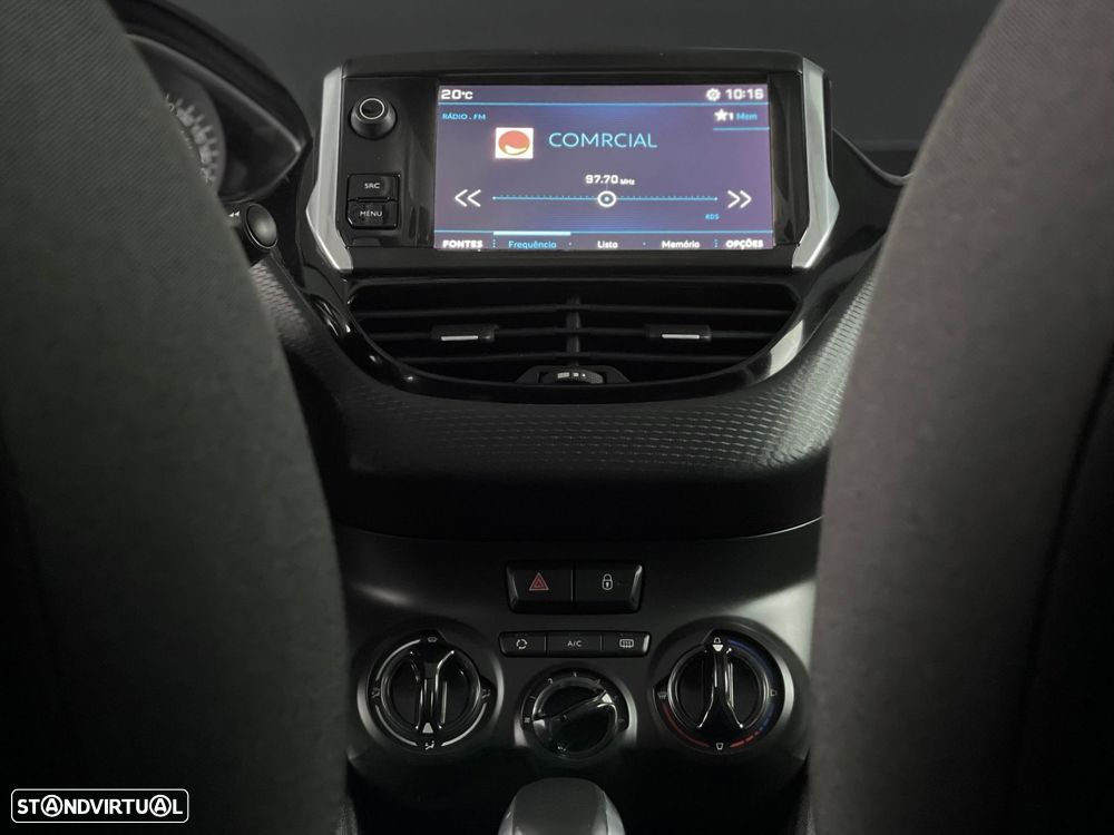 Peugeot 2008 1.2 PureTech Style - 10