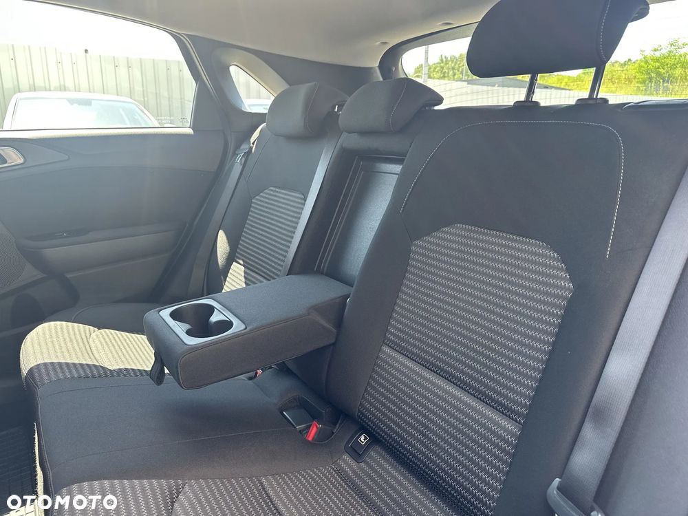 Kia Ceed 1.5 T-GDI M DCT - 17