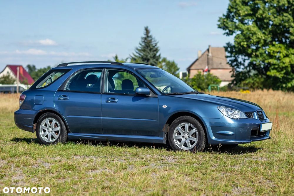 Subaru Impreza 1.5R - 10