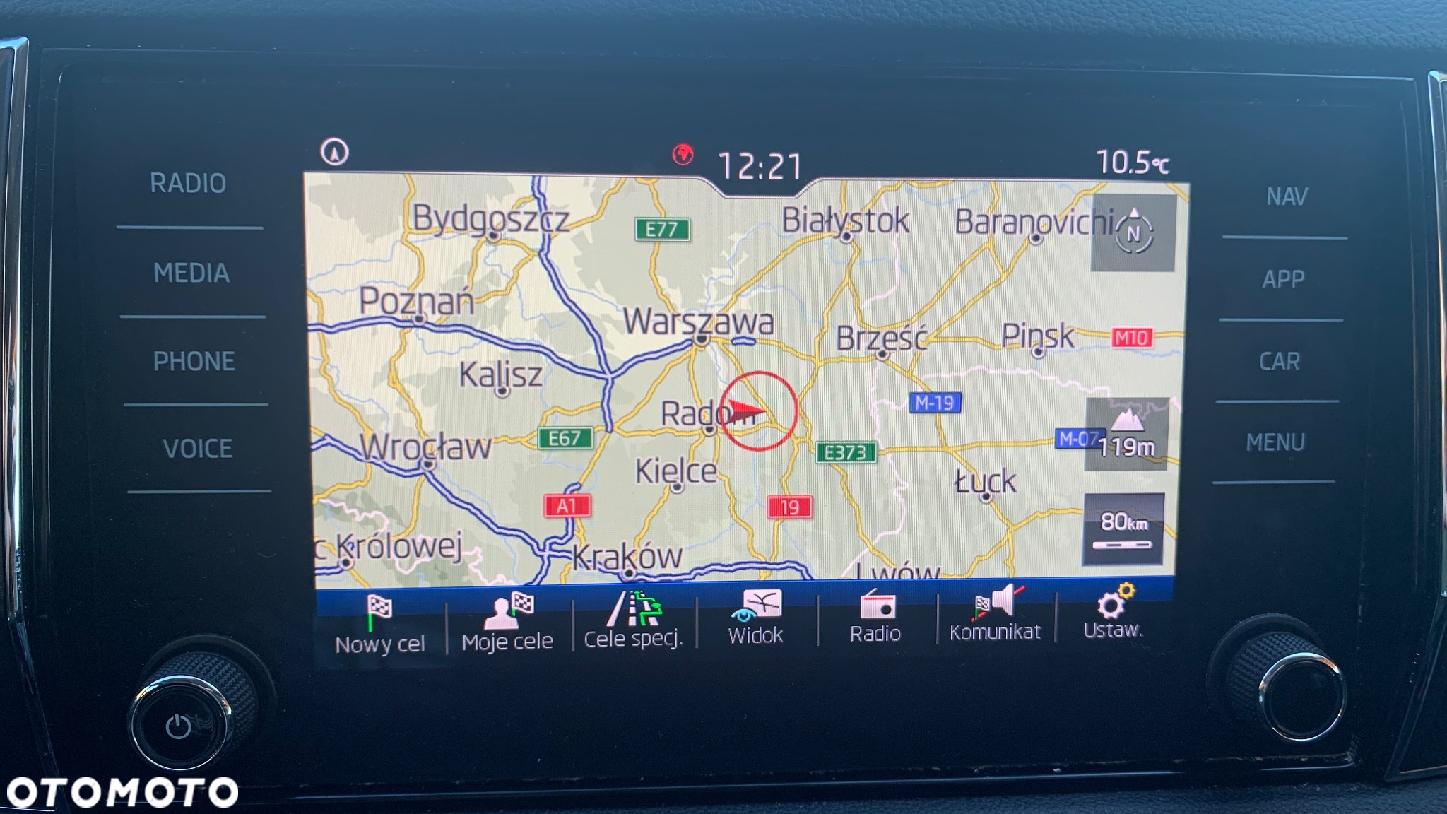 Skoda Karoq 1.5 TSI ACT 4x2 Ambition DSG - 23