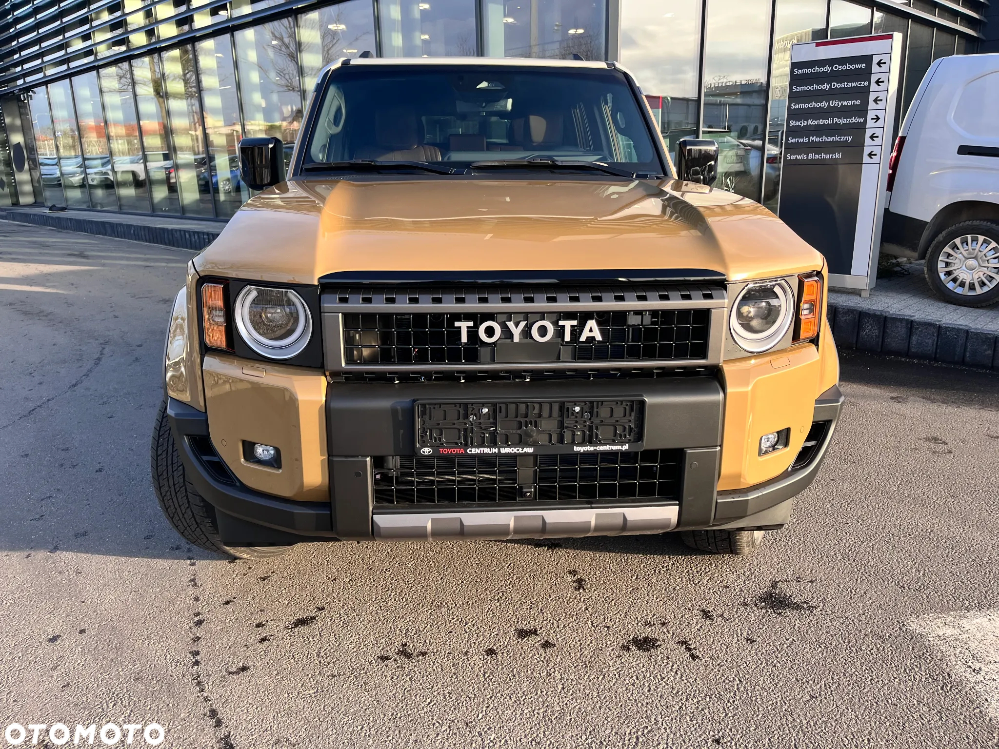 Toyota Land Cruiser - 8
