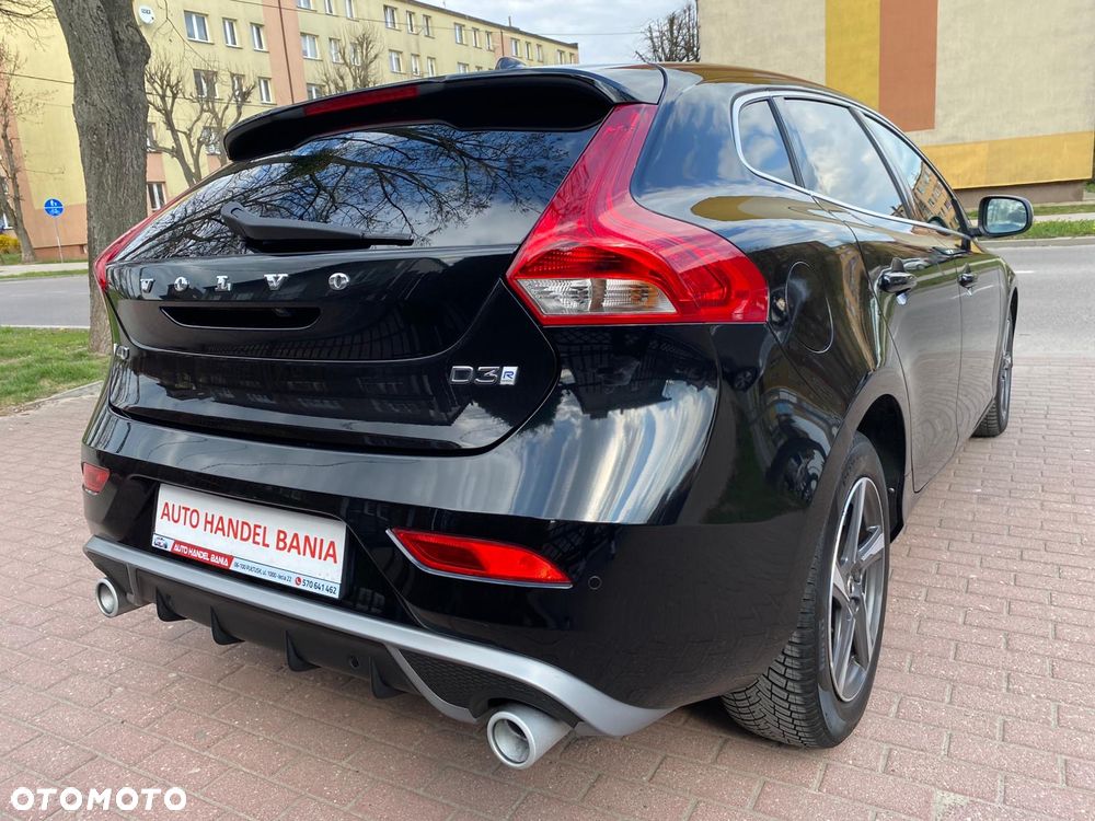 Volvo V40 D3 Geartronic RDesign - 13