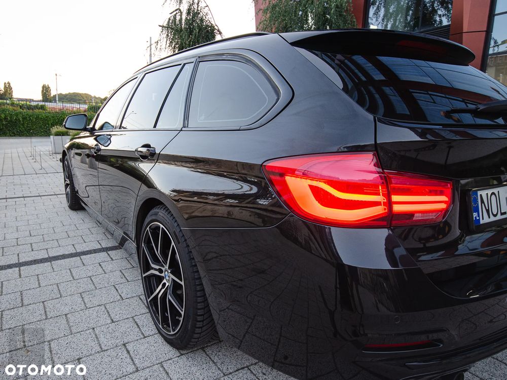 BMW Seria 3 320d Sport Line Shadow sport - 11