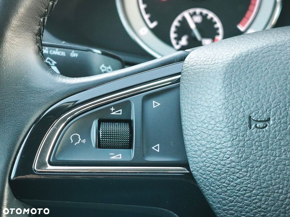 Skoda Superb 2.0 TDI SCR 4x4 Ambition DSG - 23