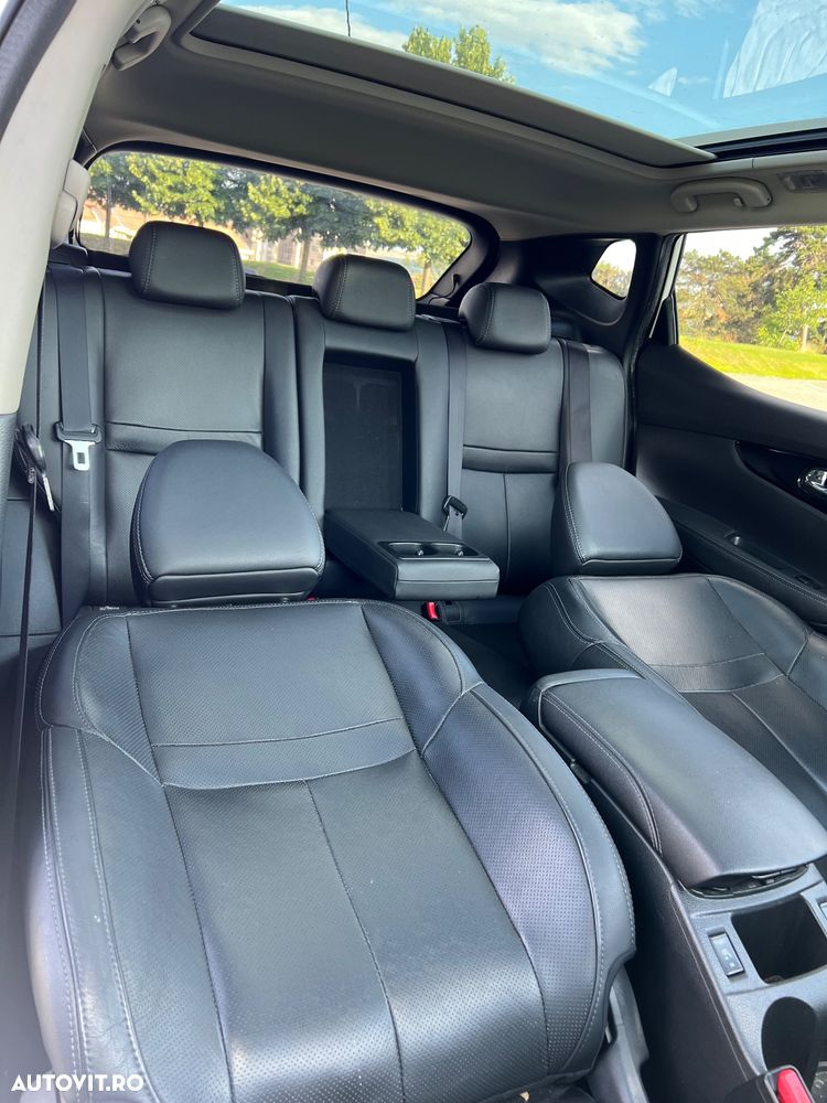 Nissan Qashqai 1.6 DCI TEKNA+ - 17