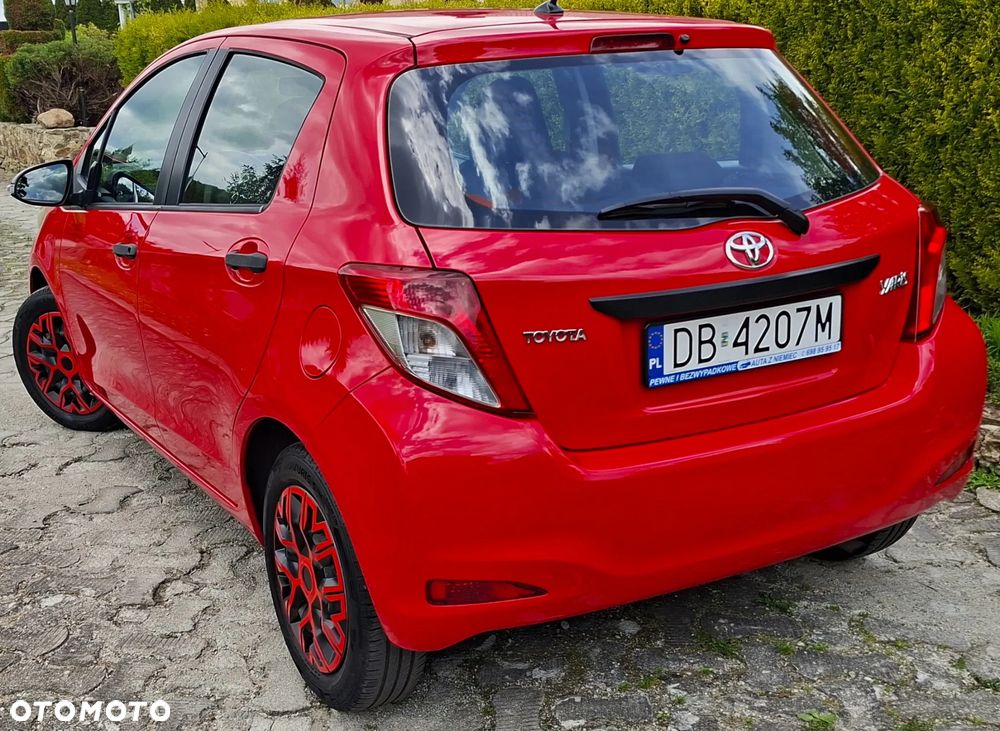 Toyota Yaris 1.0 VVT-i Cool Edition - 4
