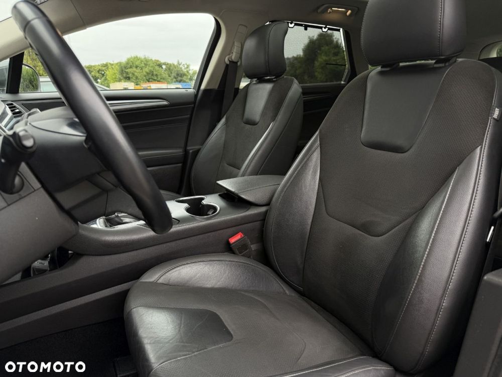 Ford Mondeo - 17