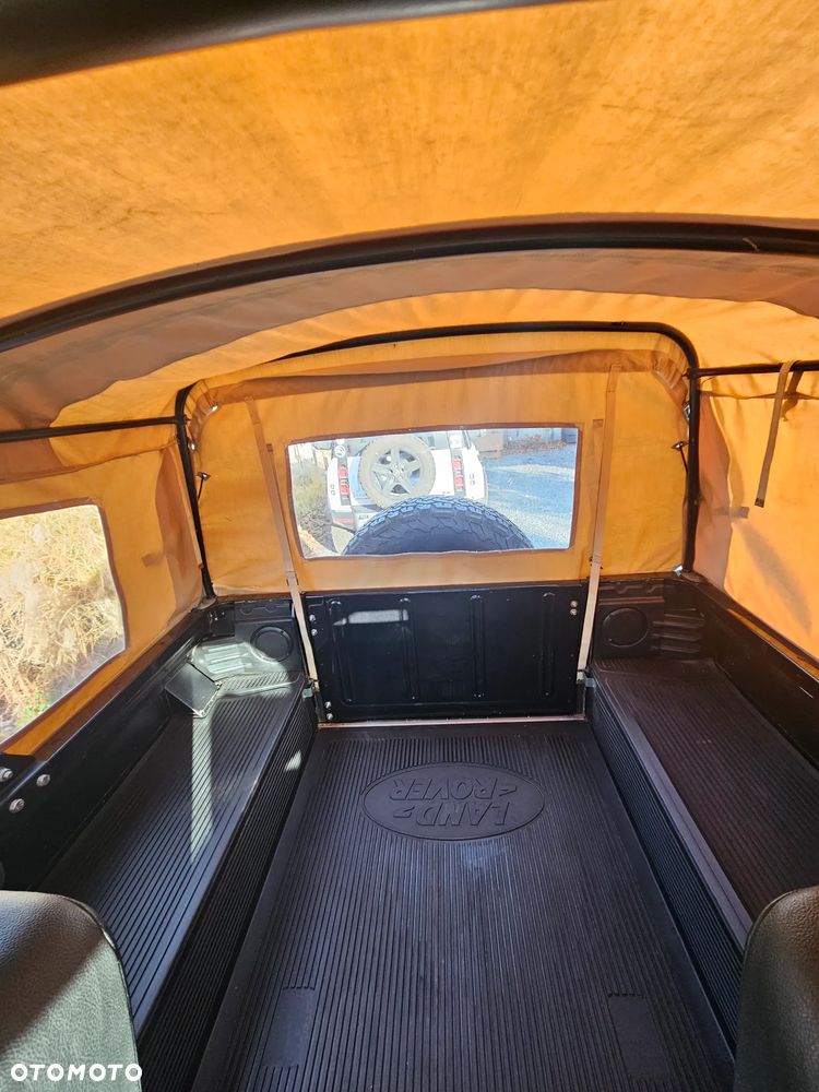 Land Rover Defender 90 Pick Up S - 20