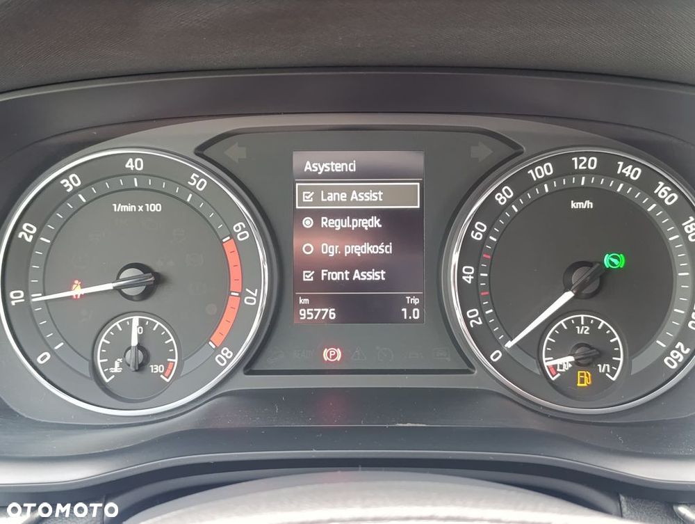 Skoda Octavia 1.0 TSI e-Tec Ambition DSG - 25