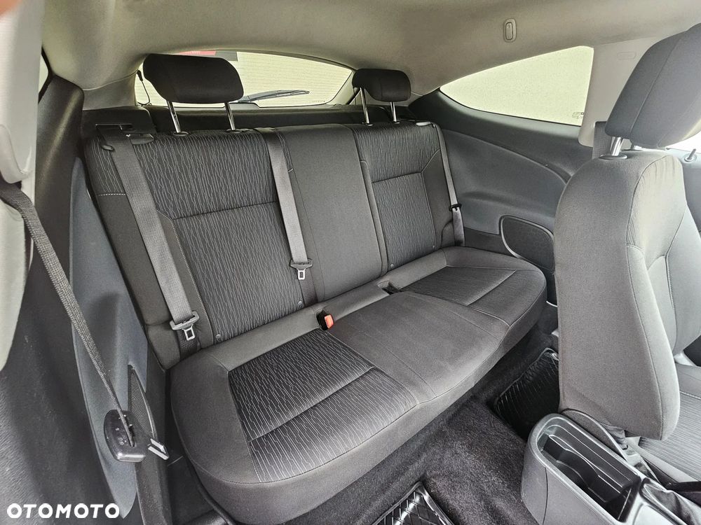 Opel Astra 1.7 CDTI 111 - 12