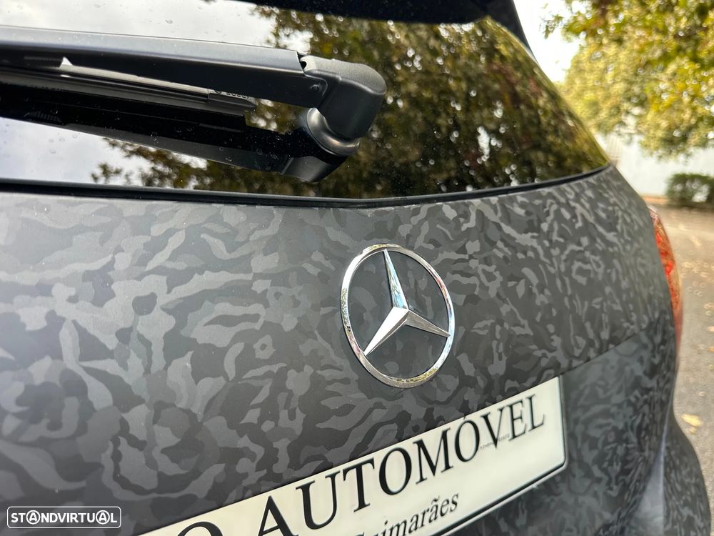 Mercedes-Benz A 45 AMG - 18