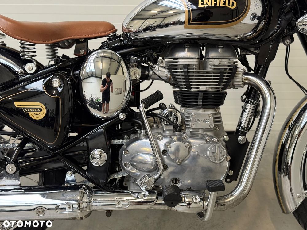 Royal Enfield Classic - 13