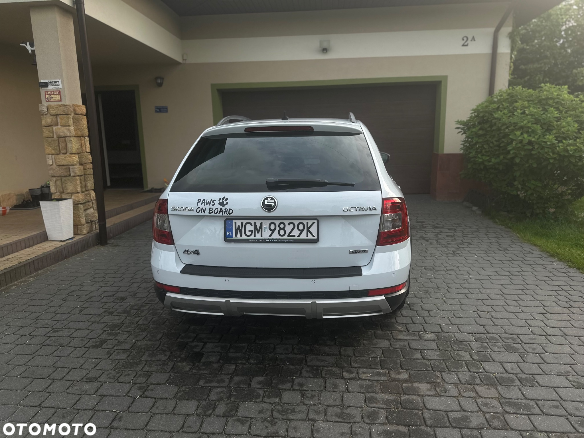 Skoda Octavia Scout 2.0 TDI 4x4 DSG - 10