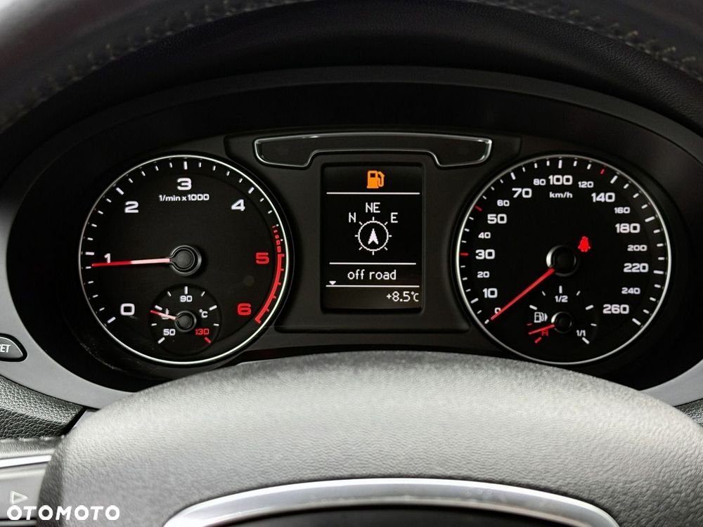 Audi Q3 2.0 TDI Sport - 15
