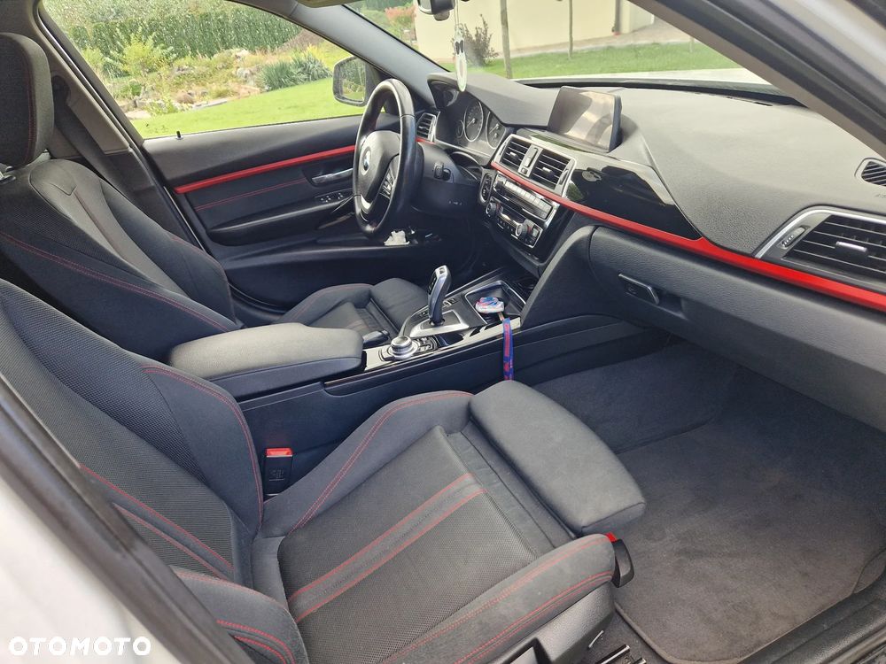 BMW Seria 3 318i Sport Line Shadow - 8