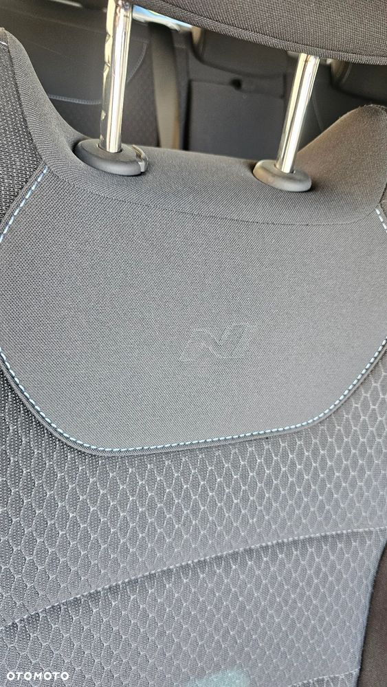 Hyundai i30 N 2.0 T-GDI - 17