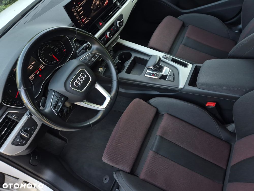 Audi A4 Avant 40 TDI quattro S tronic S line - 26