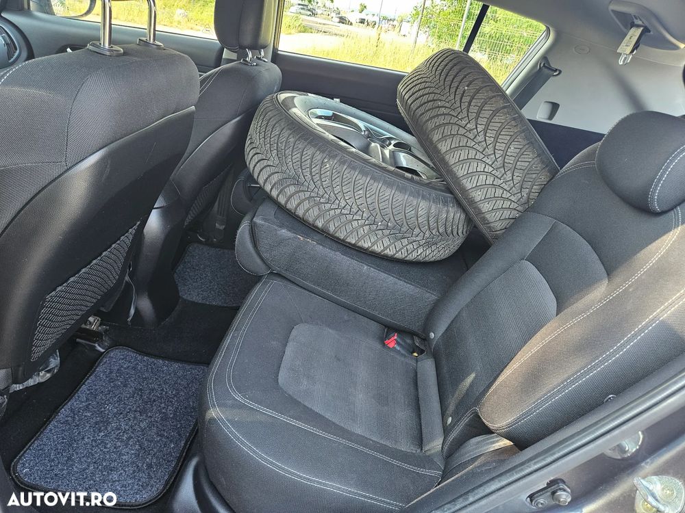 Kia Sportage 1.6 T-GDI 6MT 4x4 Style - 9