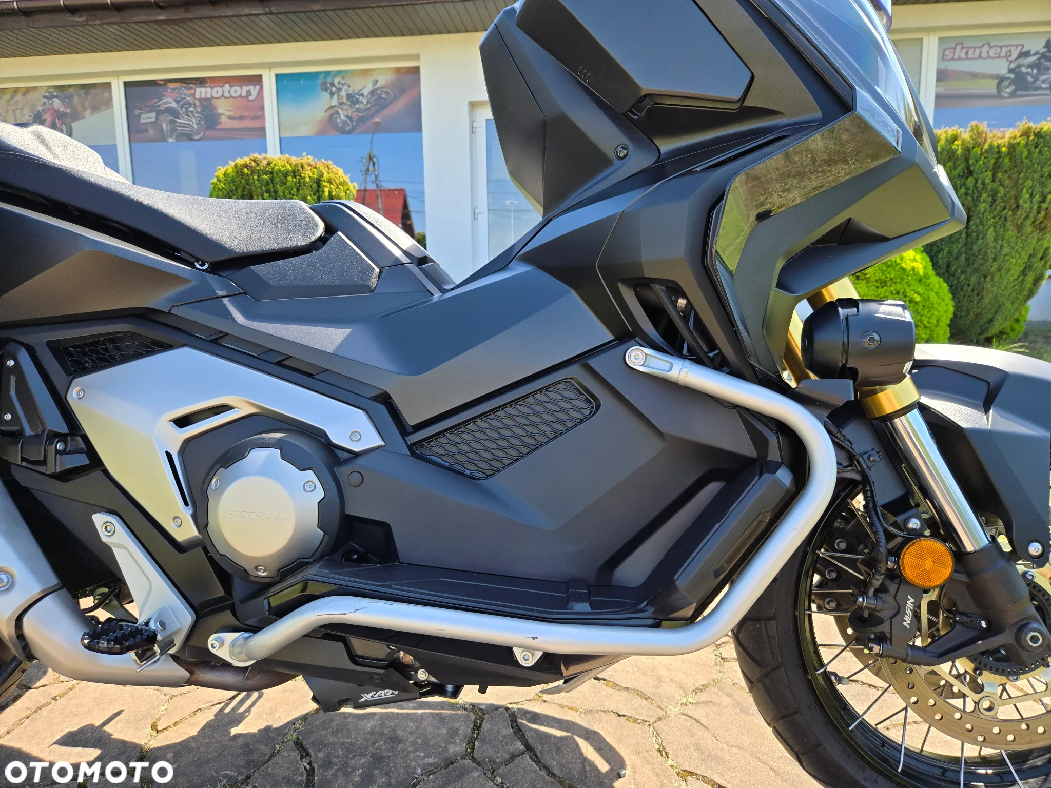 Honda X-ADV - 24