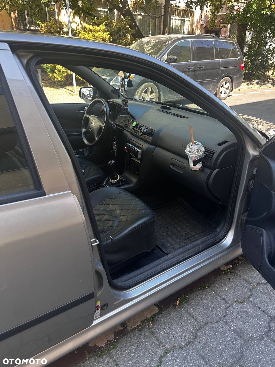 Skoda Octavia 1.6 Classic - 9