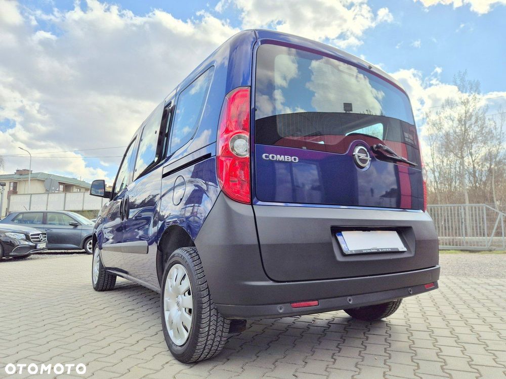 Opel Combo 1.4 Enjoy Eu6 - 10