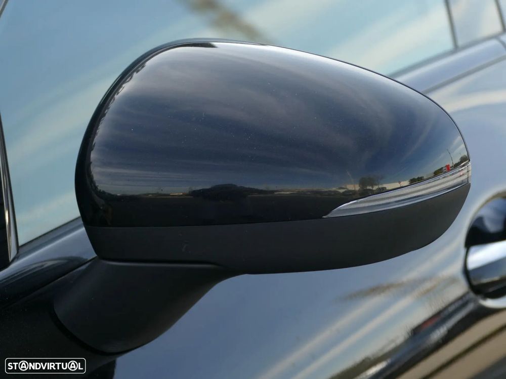 Mercedes-Benz CLA 250 e Shooting Brake AMG Line - 10