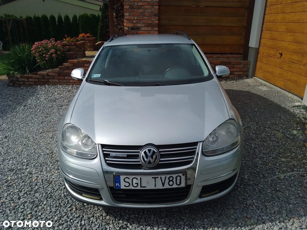 Volkswagen Golf - 3