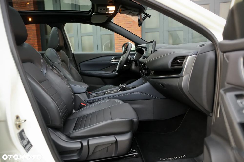 Nissan Qashqai 1.3 DIG-T MHEV Xtronic Tekna+ - 28