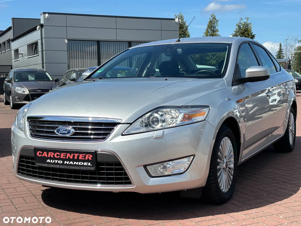 Ford Mondeo 2.0 Ghia - 1