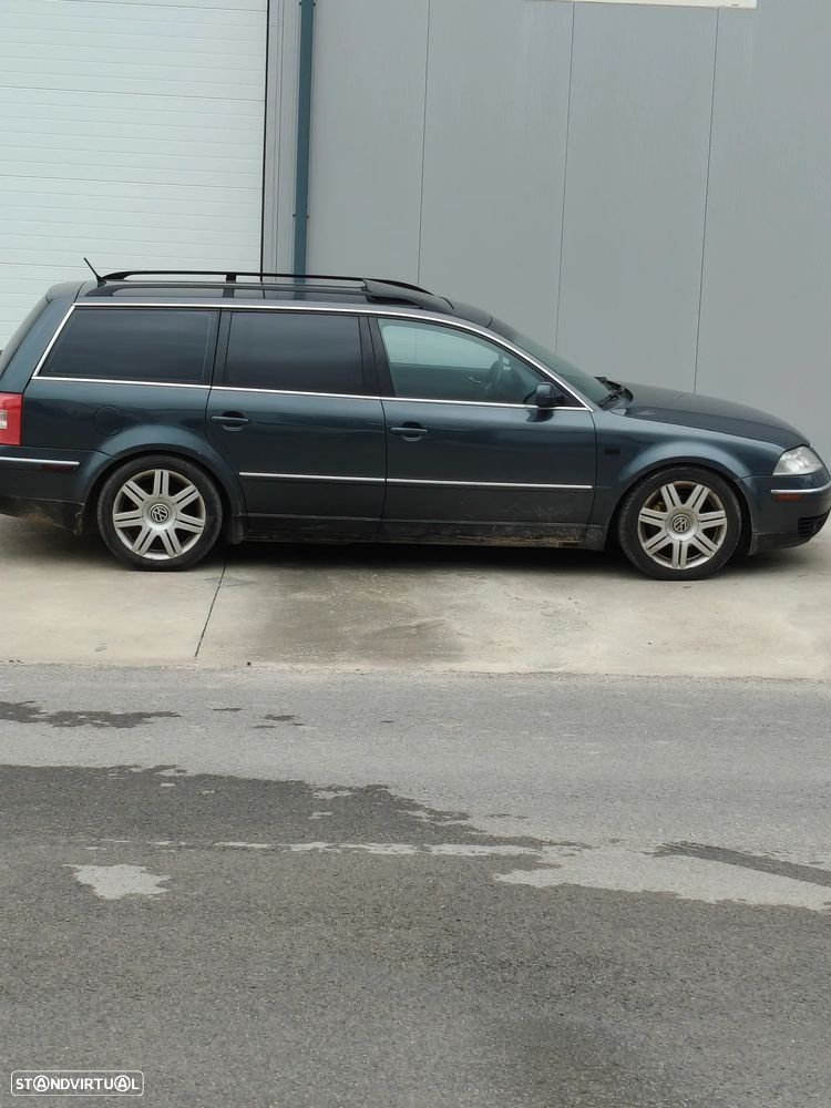 VW Passat 1.9 TDi Confortline - 3