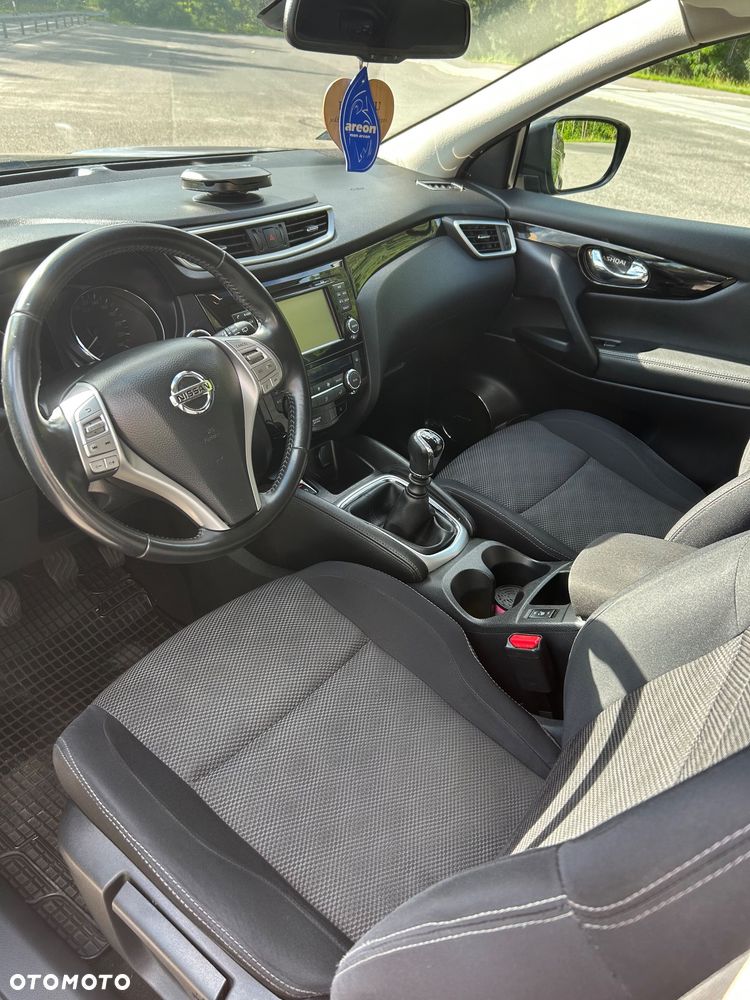 Nissan Qashqai 1.6 DCi N-Connecta - 7