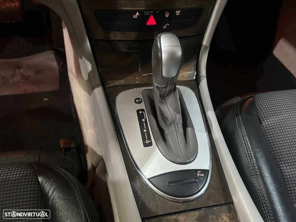 Mercedes-Benz E 220 CDi Avantgarde Aut. - 15