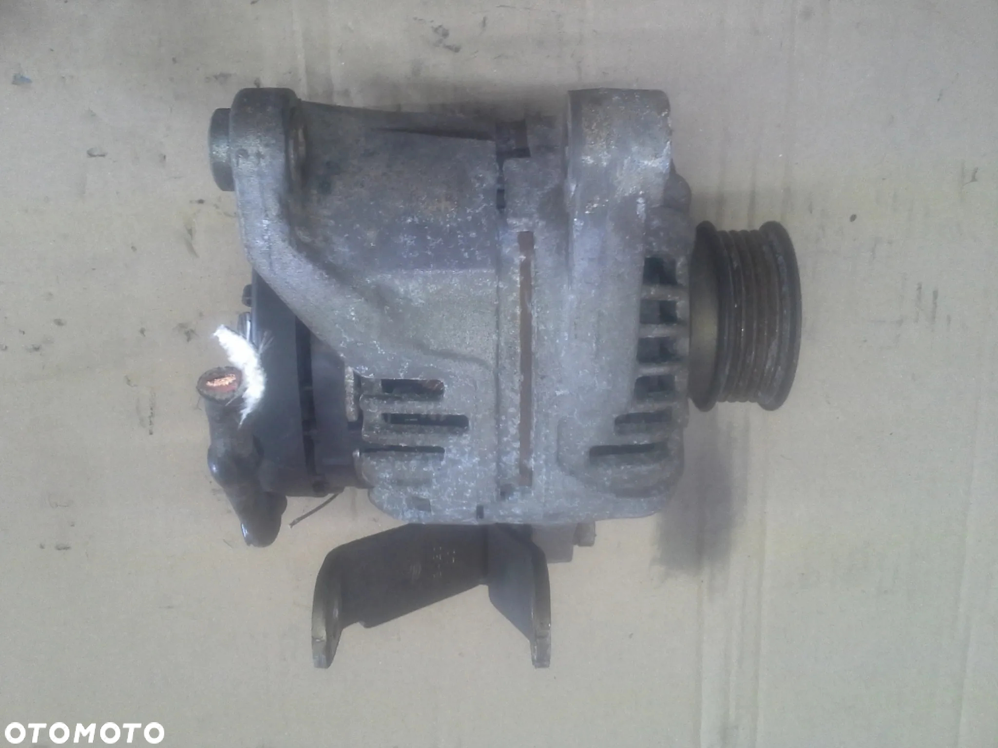 Fiat Stilo 1.6 alternator Bosch 0124325058 90A - 5