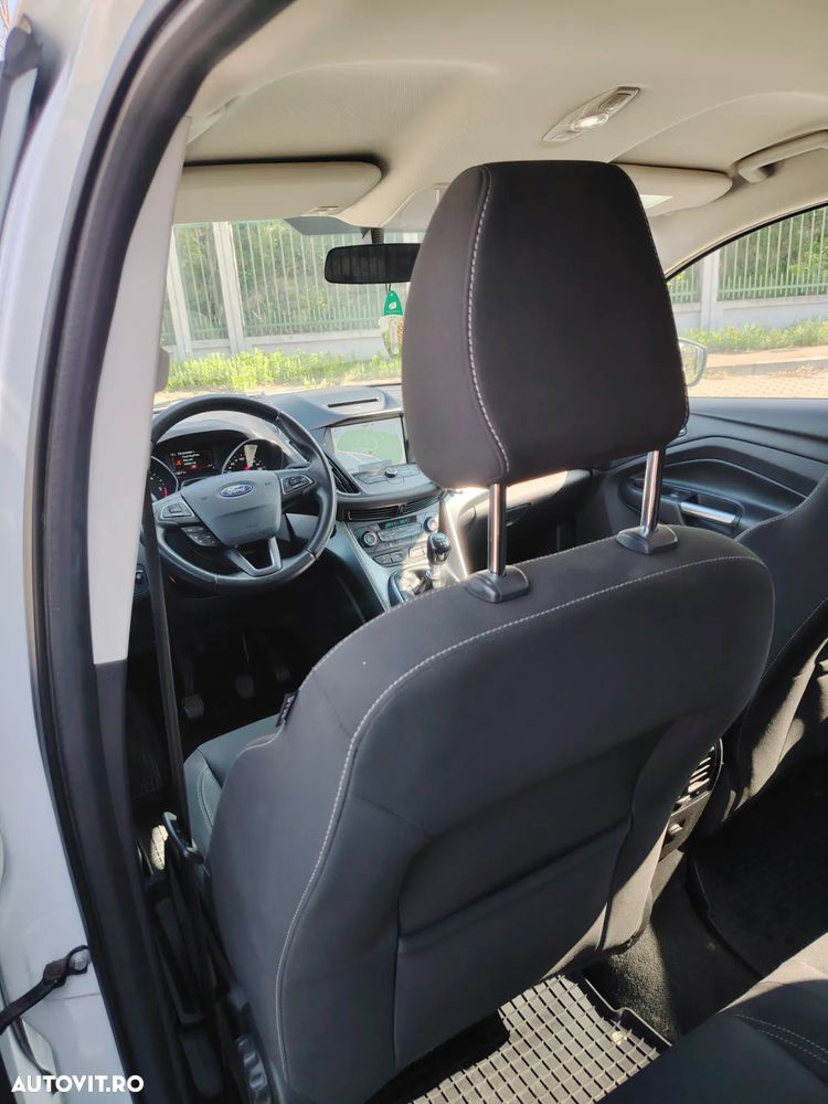 Ford Kuga 2.0 TDCi 2WD Trend - 7