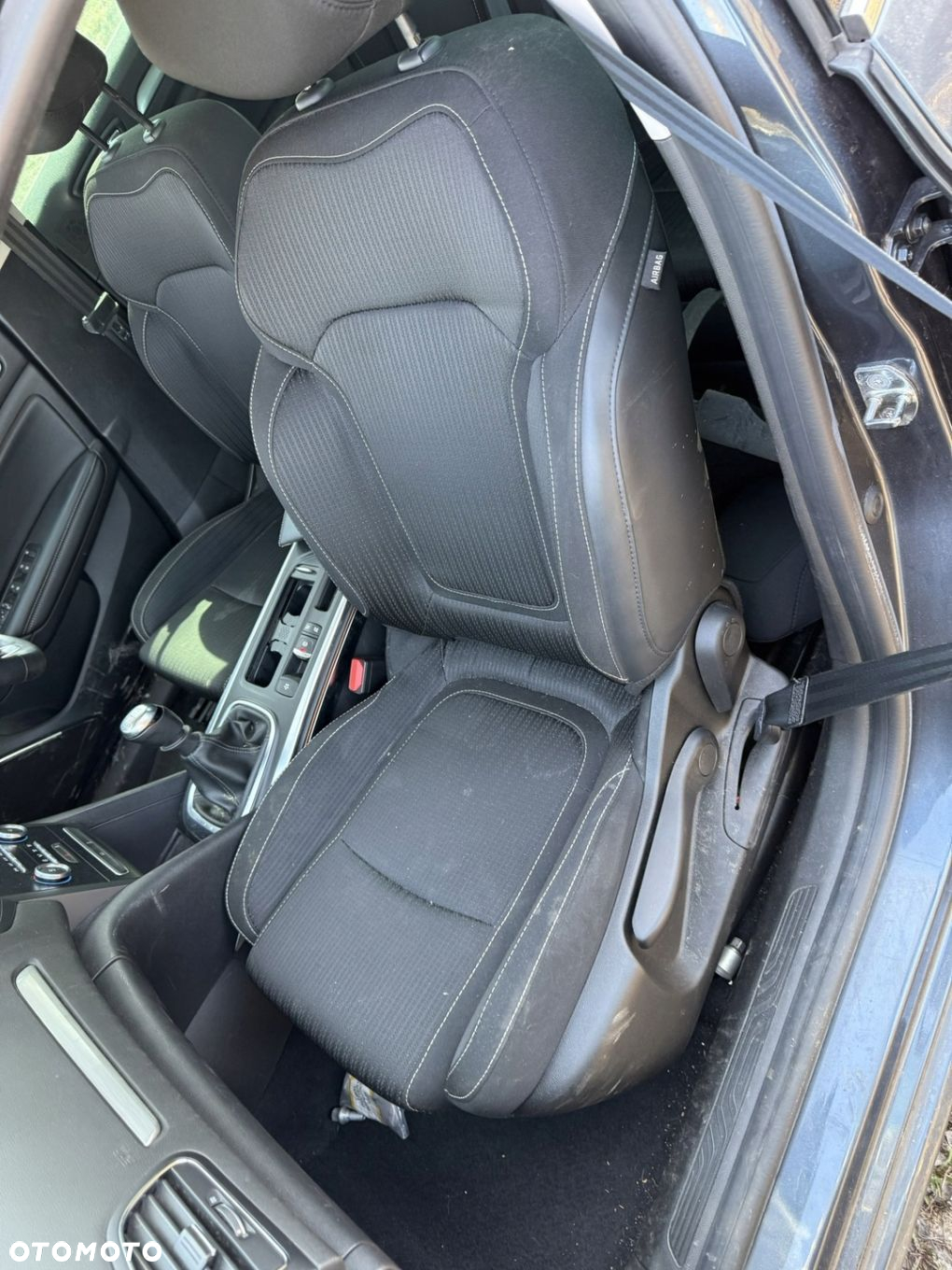 RENAULT MEGANE IV FOTEL FOTELE KANAPA WSZYSTKO DO VANA - 2