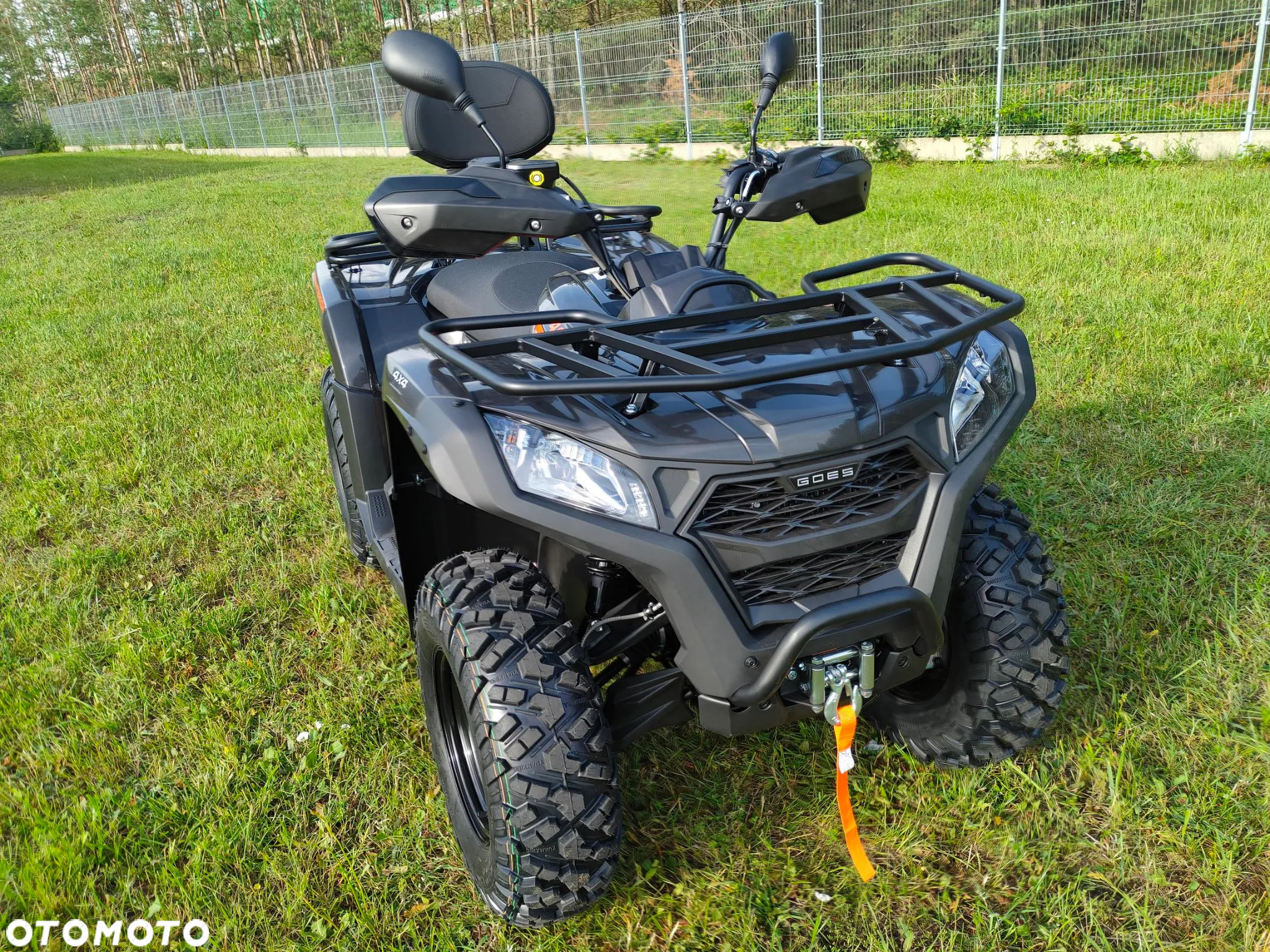 CFMoto CForce - 18