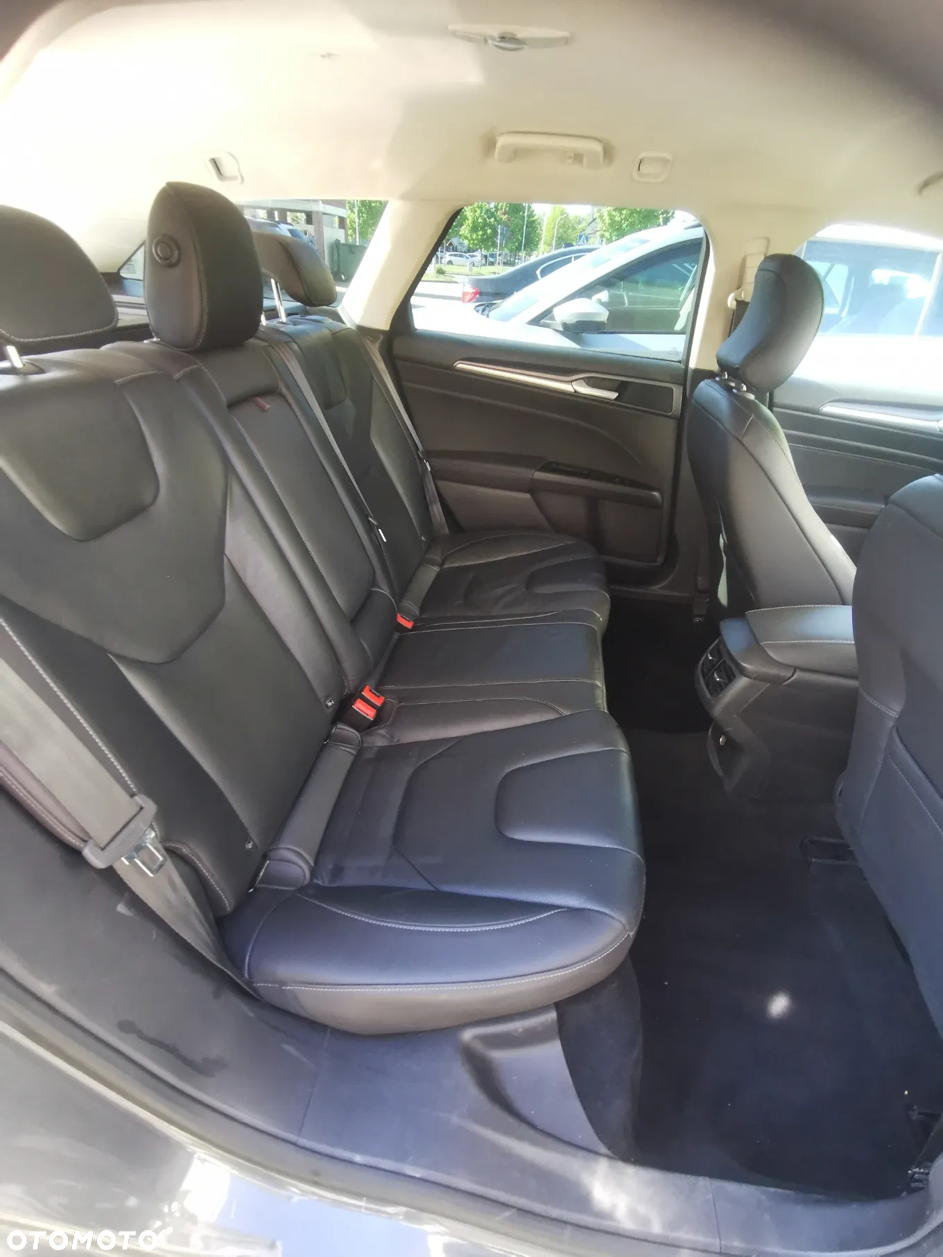 Ford Mondeo - 14