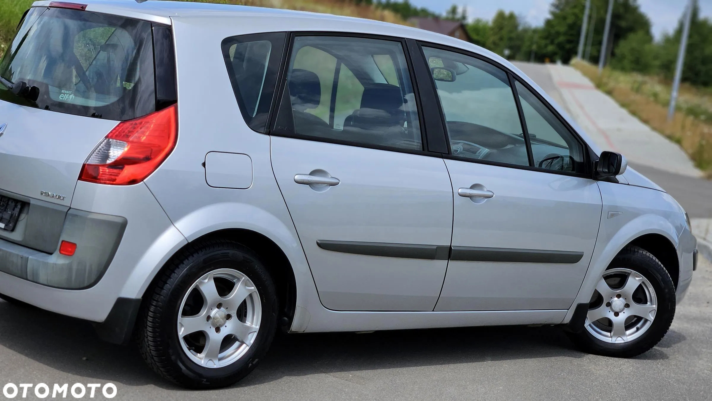 Renault Scenic 1.6 16V Privilege - 17