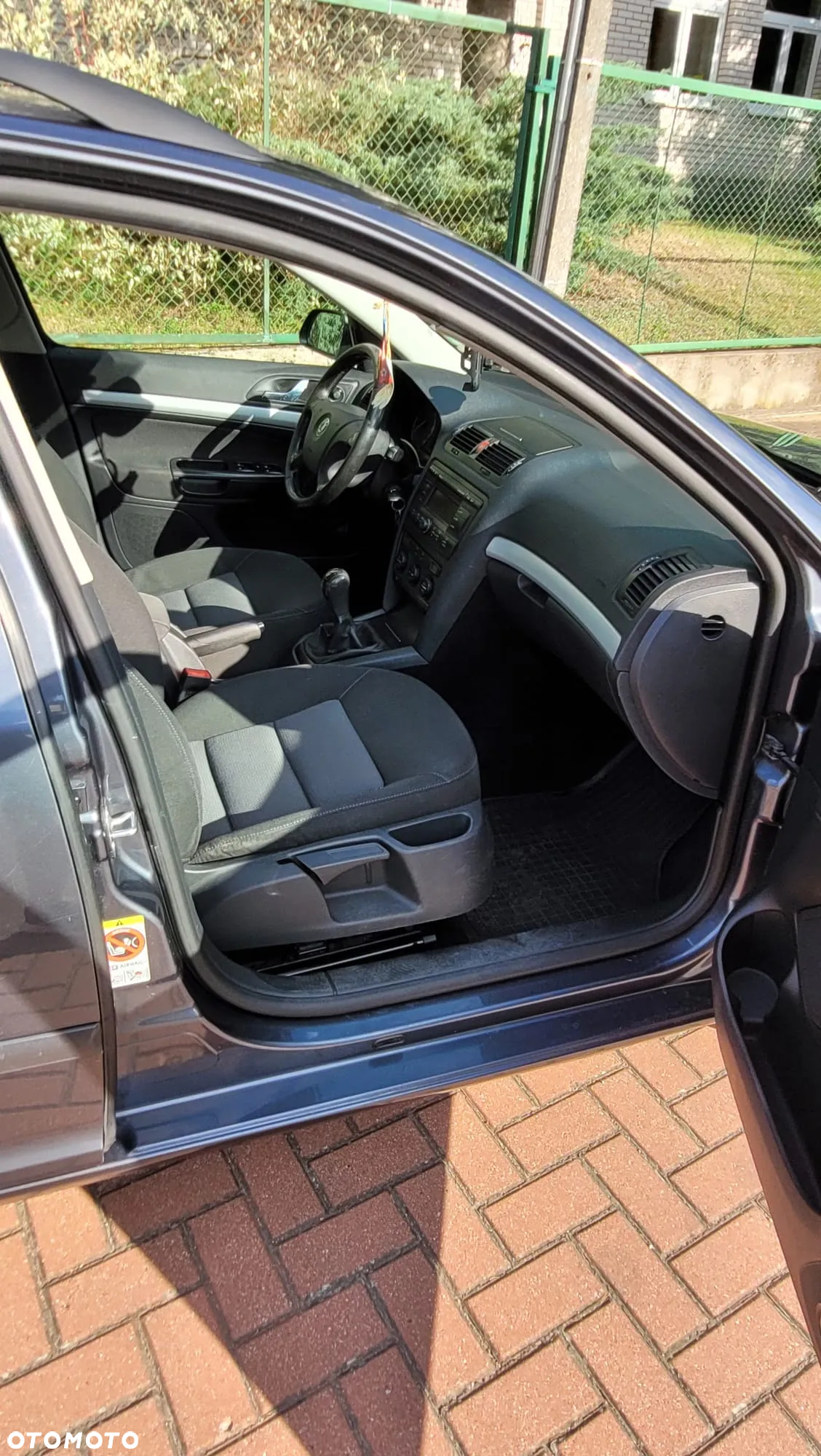 Skoda Octavia Combi 2.0 TDI DPF Ambiente - 8