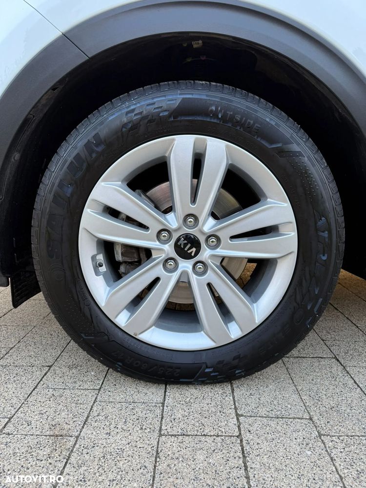 Kia Sportage 1.7 CRDI 2WD ISG Aut. Dream-Team Edition - 26
