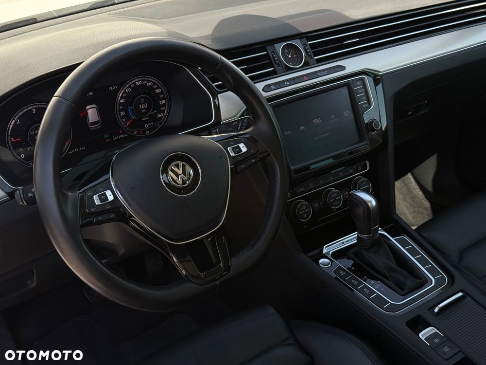 Volkswagen Passat 2.0 TDI SCR (BlueMotion Tech) 4Motion D Highline - 13