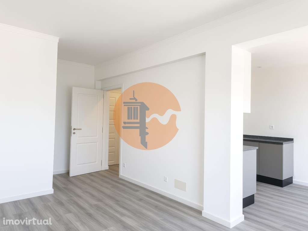 Apartamento T2 renovado no centro da Cidade de Tavira - Grande imagem: 4/20