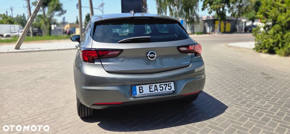 Opel Astra 1.4 Turbo Innovation - 13